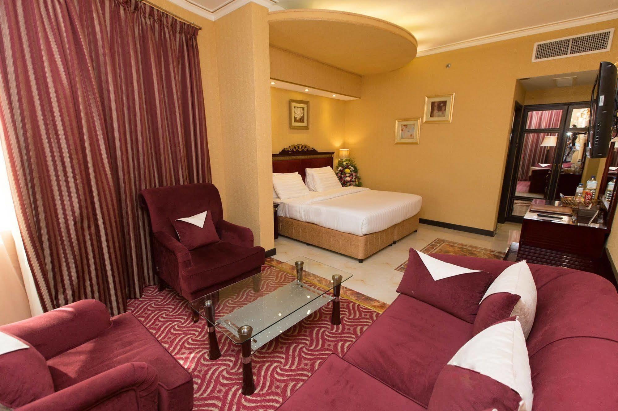 Comfort Inn Hotel Deira Dubaj Exteriér fotografie